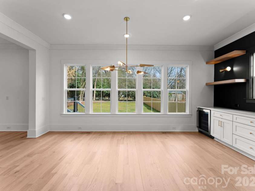 4345 Castleton Road, Charlotte, NC 28211.  MLS# CAR4340986, YatesRealty ID 33226. 