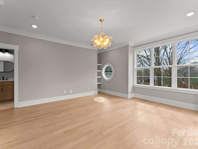4345 Castleton Road, Charlotte, NC 28211.  MLS# CAR4340986, YatesRealty ID 33226. 