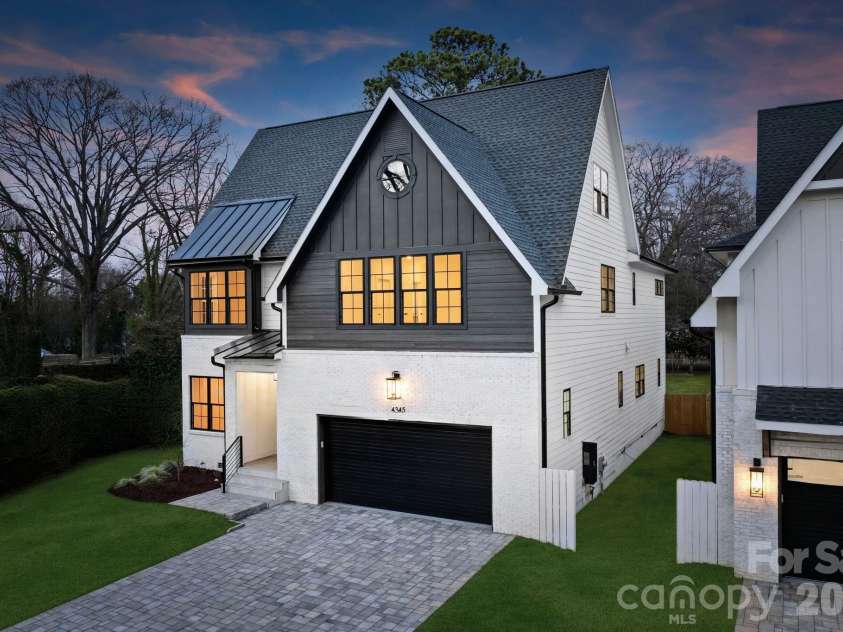 4345 Castleton Road, Charlotte, NC 28211.  MLS# CAR4340986, YatesRealty ID 33226. 