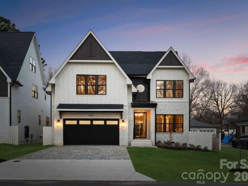 4349 Castleton Road, Charlotte, NC 28211.  MLS# CAR4340987, YatesRealty ID 33227. 