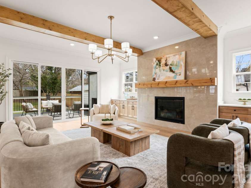 4349 Castleton Road, Charlotte, NC 28211.  MLS# CAR4340987, YatesRealty ID 33227. 