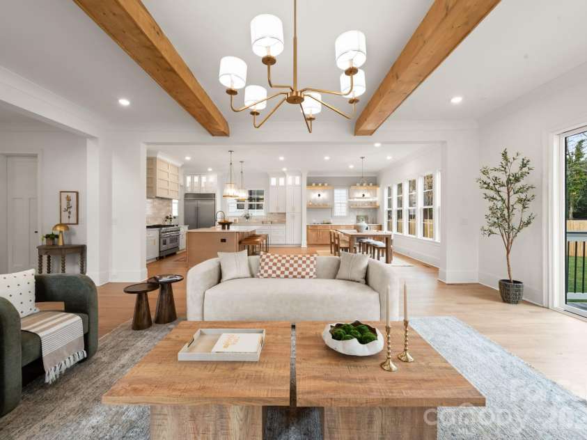 4349 Castleton Road, Charlotte, NC 28211.  MLS# CAR4340987, YatesRealty ID 33227. 
