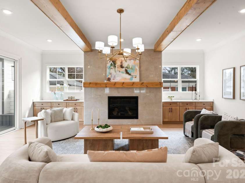 4349 Castleton Road, Charlotte, NC 28211.  MLS# CAR4340987, YatesRealty ID 33227. 