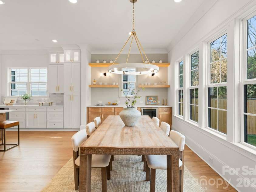 4349 Castleton Road, Charlotte, NC 28211.  MLS# CAR4340987, YatesRealty ID 33227. 