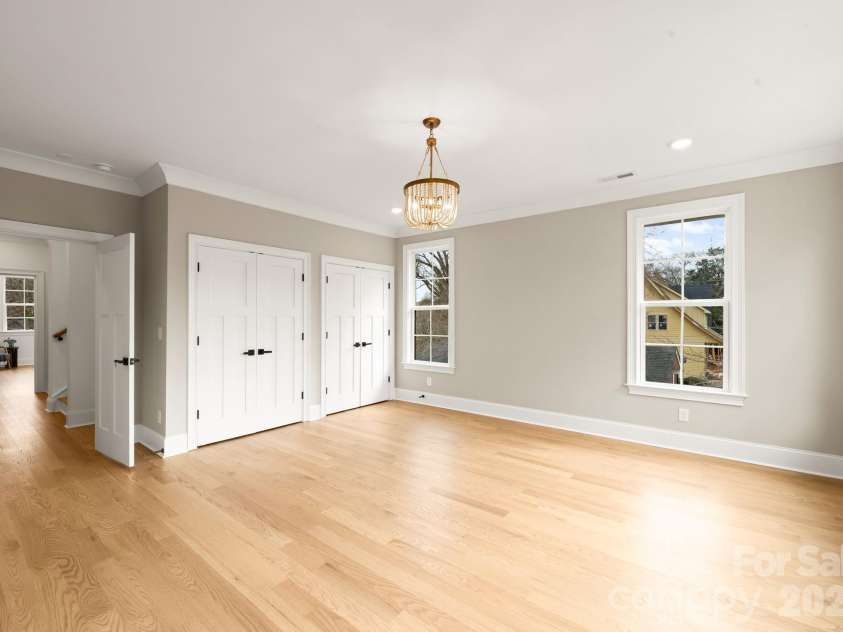 4349 Castleton Road, Charlotte, NC 28211.  MLS# CAR4340987, YatesRealty ID 33227. 