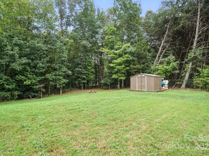 7718 Sarah Drive, Denver, NC 28037.  MLS# CAR4288448, YatesRealty ID 33228. 