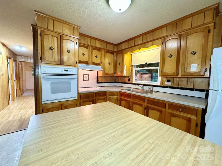 4705 Can Do Court, Gastonia, NC 28056.  MLS# CAR4287219, YatesRealty ID 33229. 