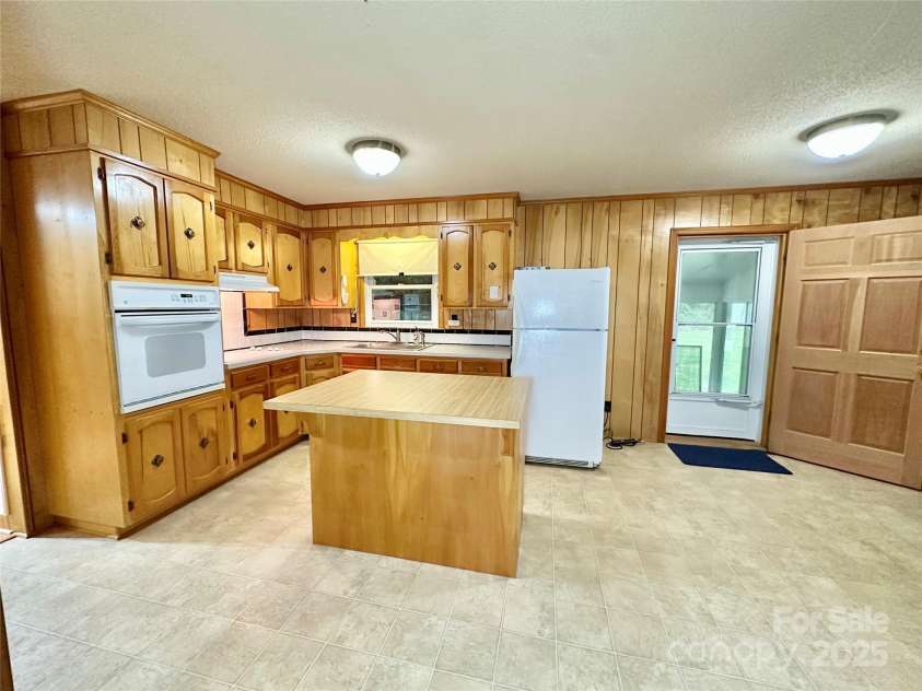 4705 Can Do Court, Gastonia, NC 28056.  MLS# CAR4287219, YatesRealty ID 33229. 