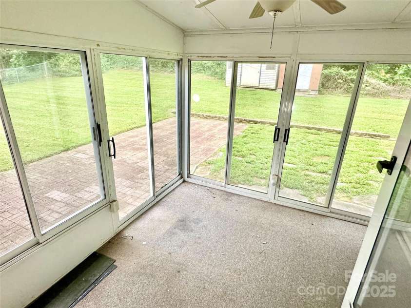 4705 Can Do Court, Gastonia, NC 28056.  MLS# CAR4287219, YatesRealty ID 33229. Screened patio