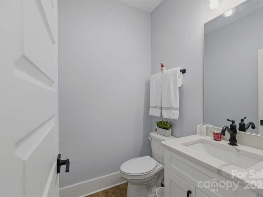 2062 Vineyard Estates Lane, Lincolnton, NC 28690.  MLS# CAR4327487, YatesRealty ID 3323. 
