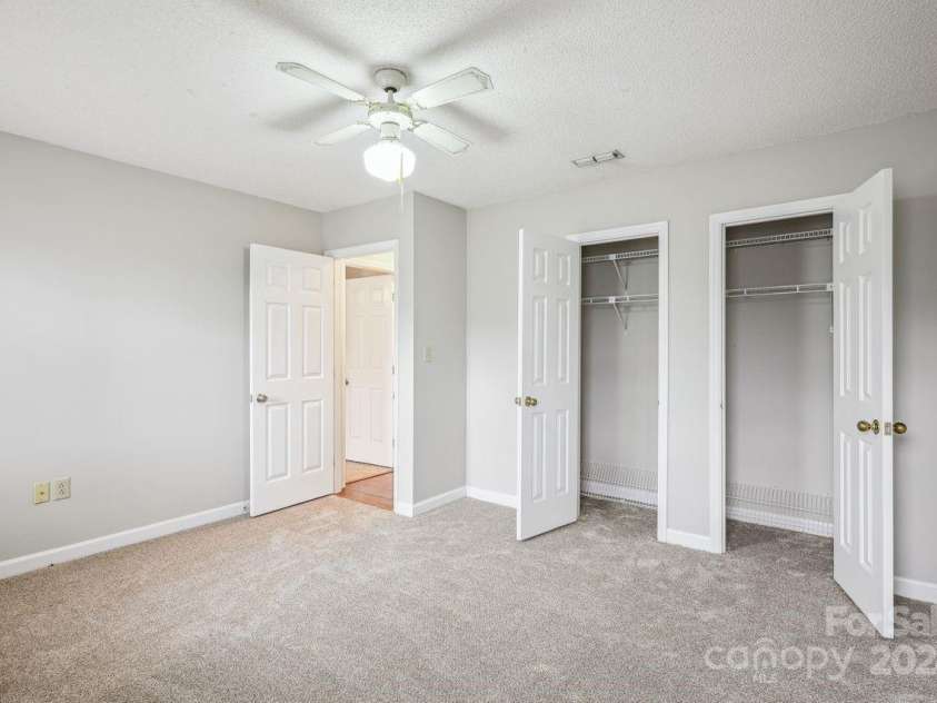494 Glory Court, Fort Mill, SC 29715.  MLS# CAR4114229, YatesRealty ID 3323. 