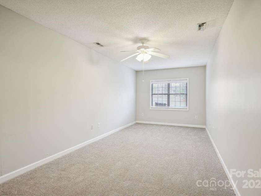 494 Glory Court, Fort Mill, SC 29715.  MLS# CAR4114229, YatesRealty ID 3323. 