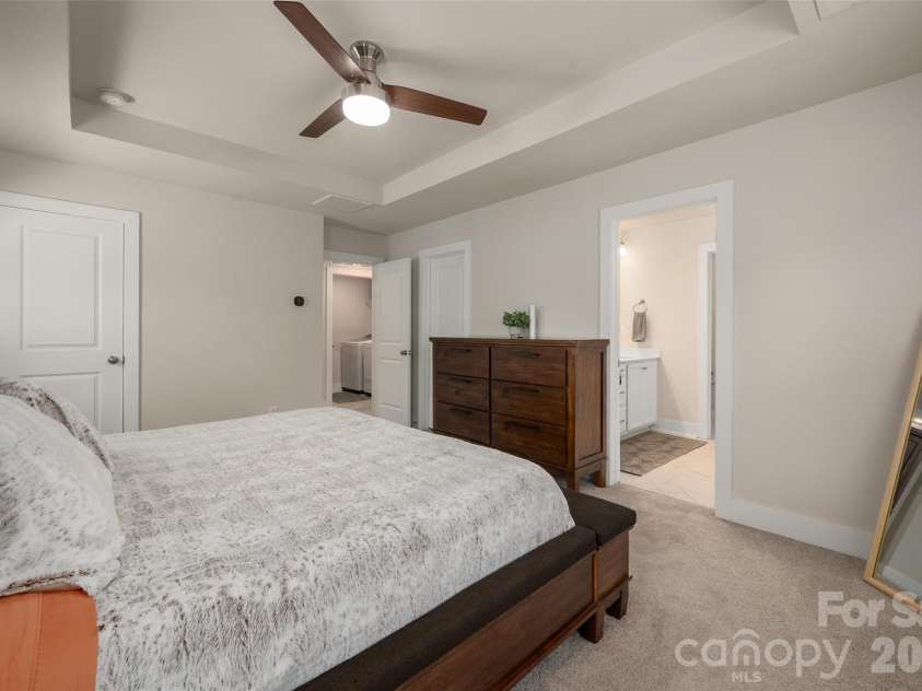 1630 Unison Drive, Charlotte, NC 28262.  MLS# CAR4383072, YatesRealty ID 33230. 