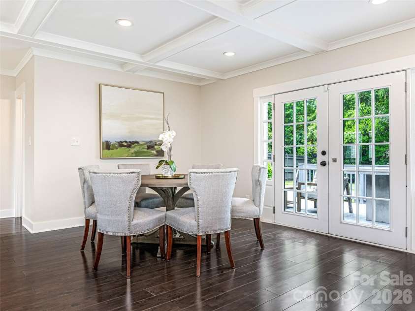 3319 Providence Road, Charlotte, NC 28211.  MLS# CAR4385730, YatesRealty ID 33231. Dining Area