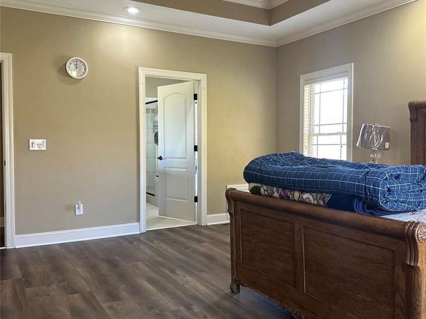 1163 Willow Creek Drive, Newton, NC 28658.  MLS# CAR4290632, YatesRealty ID 33232. Downstairs Primary BR