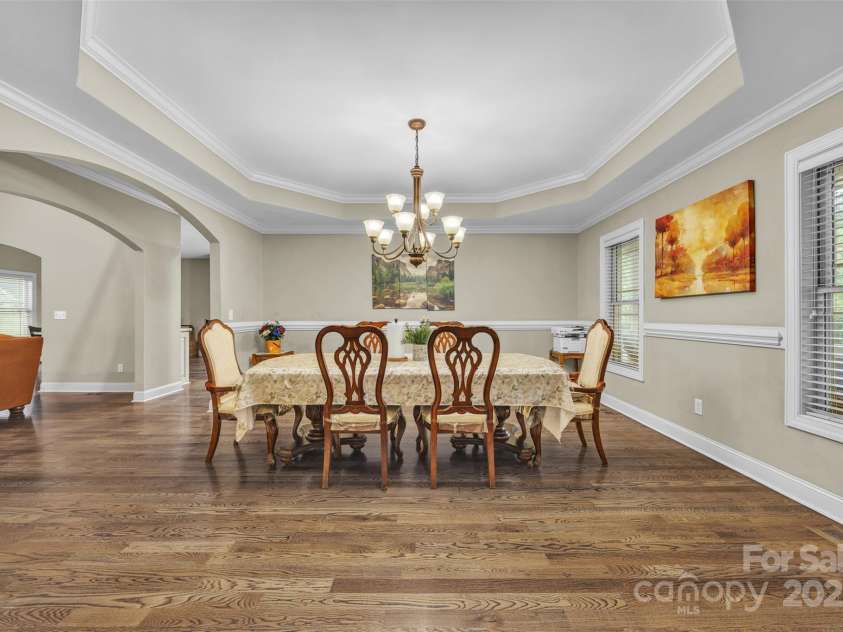 1163 Willow Creek Drive, Newton, NC 28658.  MLS# CAR4290632, YatesRealty ID 33232. Formal dining room