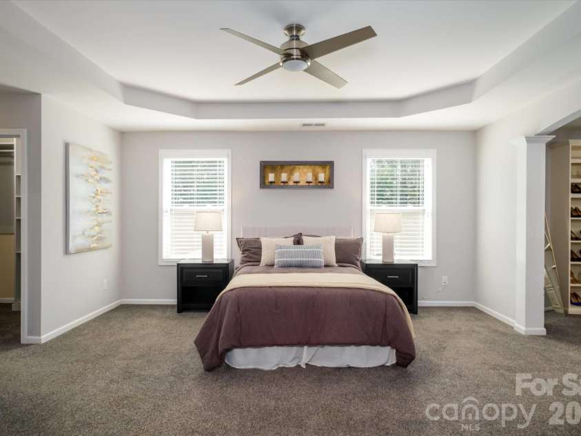 5401 Casper Drive, Charlotte, NC 28214.  MLS# CAR4380133, YatesRealty ID 33232. 
