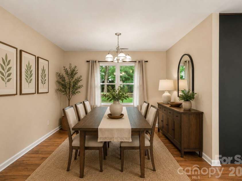 9912 Park Springs Court, Charlotte, NC 28210.  MLS# CAR4388114, YatesRealty ID 33234. Virtually Staged Dining Room