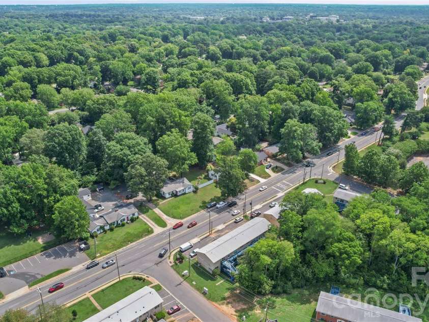 1421 Tyvola Road, Charlotte, NC 28210.  MLS# CAR4388594, YatesRealty ID 33235. 