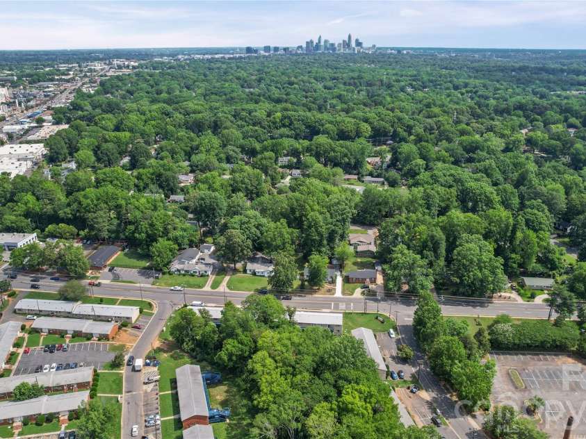 1421 Tyvola Road, Charlotte, NC 28210.  MLS# CAR4388594, YatesRealty ID 33235. 