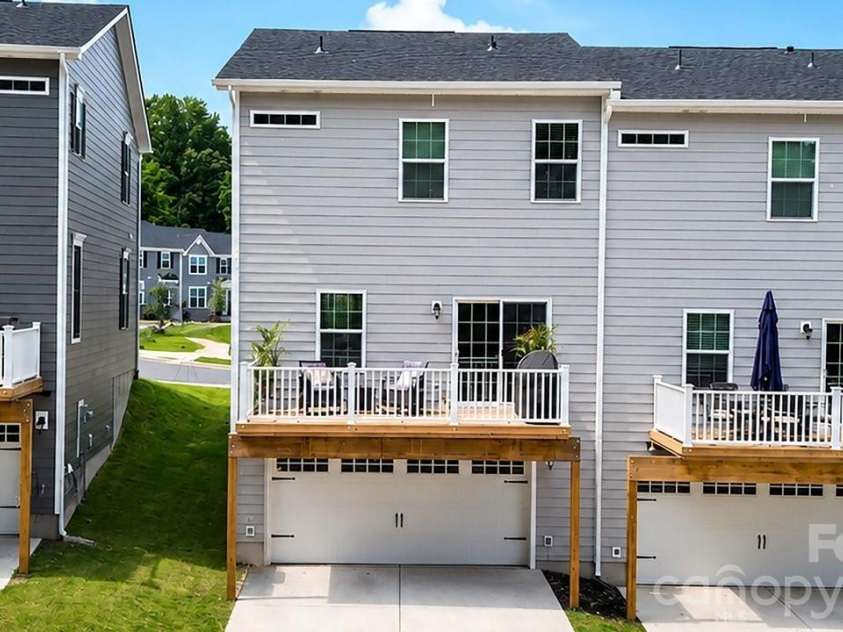 513 Evergreen Terrace, Cramerton, NC 28032.  MLS# CAR4389567, YatesRealty ID 33238. Backview of Townhome
