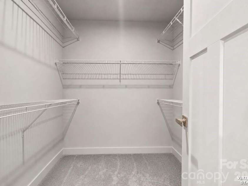 513 Evergreen Terrace, Cramerton, NC 28032.  MLS# CAR4389567, YatesRealty ID 33238. Primary Closet