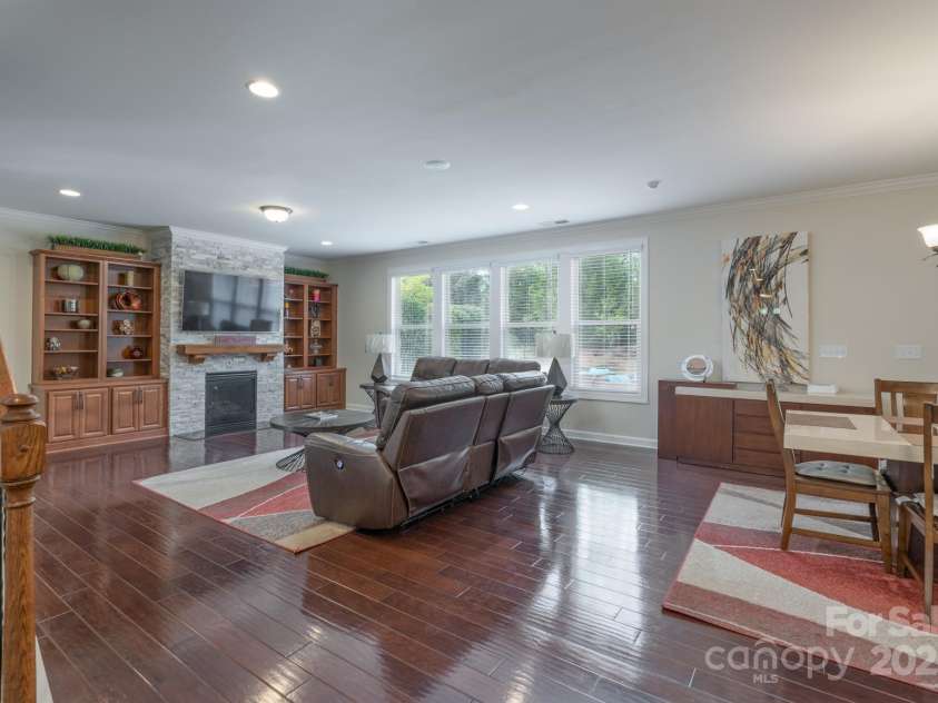 866 Tyne Drive, Fort Mill, SC 29715.  MLS# CAR4248986, YatesRealty ID 33238. Family Room