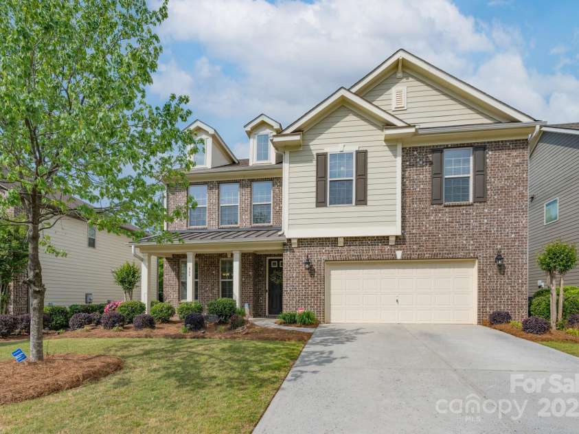 866 Tyne Drive, Fort Mill, SC 29715.  MLS# CAR4248986, YatesRealty ID 33238. Front Exterior