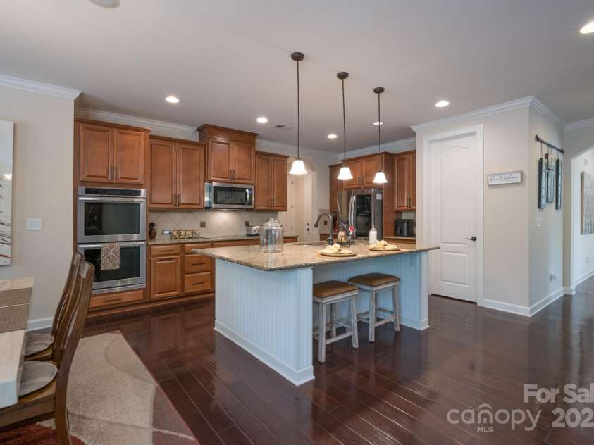 866 Tyne Drive, Fort Mill, SC 29715.  MLS# CAR4248986, YatesRealty ID 33238. Kitchen
