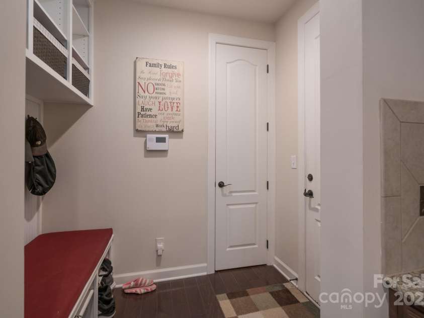 866 Tyne Drive, Fort Mill, SC 29715.  MLS# CAR4248986, YatesRealty ID 33238. Main Level Drop Zone