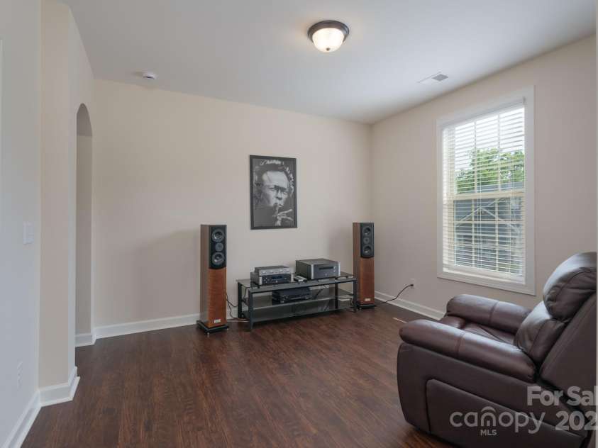 866 Tyne Drive, Fort Mill, SC 29715.  MLS# CAR4248986, YatesRealty ID 33238. Upper Level Flex Room off Loft
