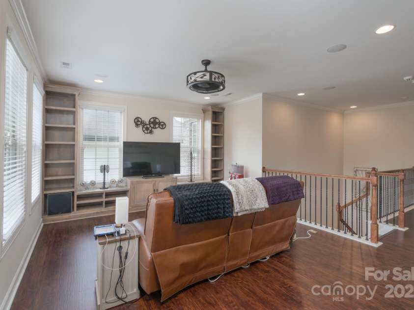 866 Tyne Drive, Fort Mill, SC 29715.  MLS# CAR4248986, YatesRealty ID 33238. Upper Level Loft