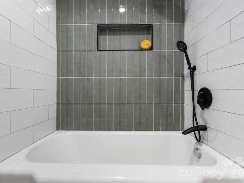 3840 Colebrook Road, Charlotte, NC 28215.  MLS# CAR4384060, YatesRealty ID 33239. Hall bath