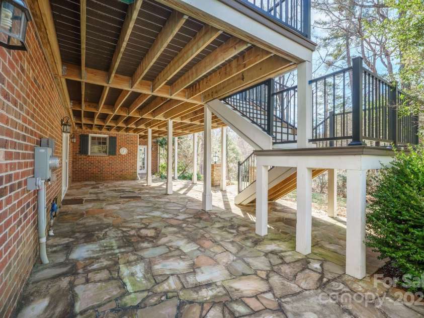 1634 Watkins Court, Morganton, NC 28655.  MLS# CAR4208382, YatesRealty ID 3324. 