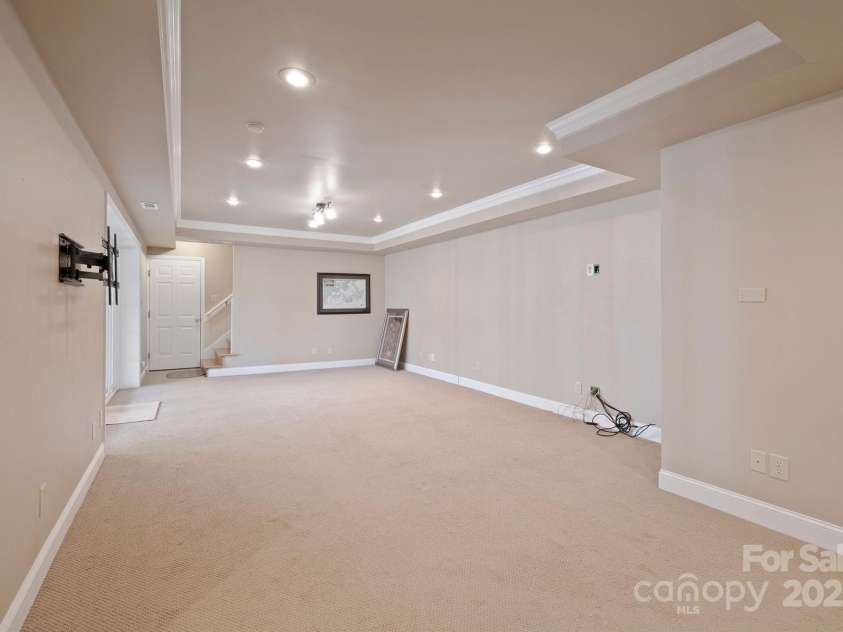 1634 Watkins Court, Morganton, NC 28655.  MLS# CAR4208382, YatesRealty ID 3324. 