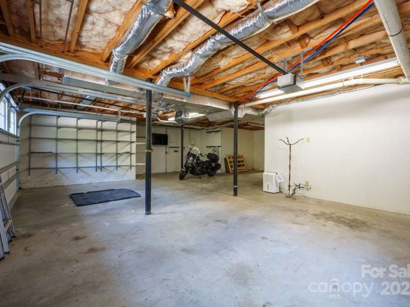 1634 Watkins Court, Morganton, NC 28655.  MLS# CAR4208382, YatesRealty ID 3324. 