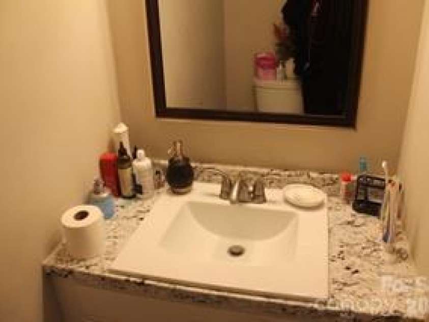 209 Azalea Road, Lancaster, SC 29720.  MLS# CAR4403181, YatesRealty ID 3324. 