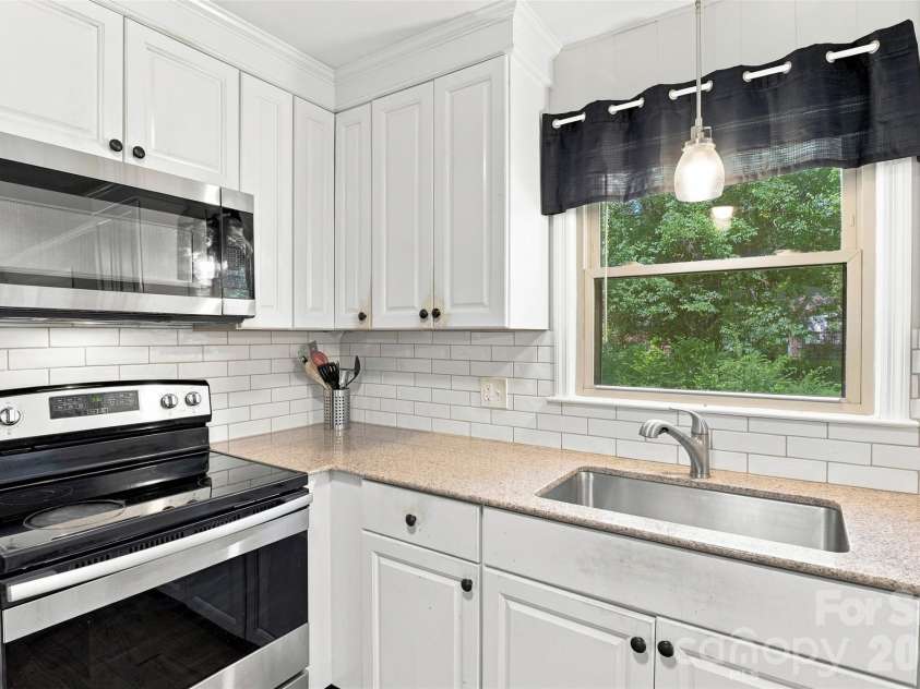 209 Azalea Road, Lancaster, SC 29720.  MLS# CAR4403181, YatesRealty ID 3324. 