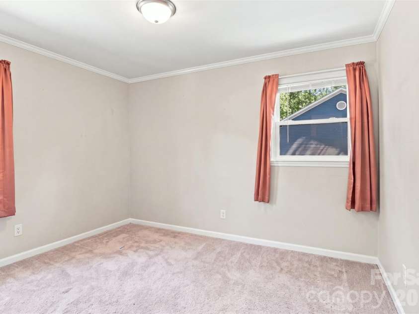 209 Azalea Road, Lancaster, SC 29720.  MLS# CAR4403181, YatesRealty ID 3324. 