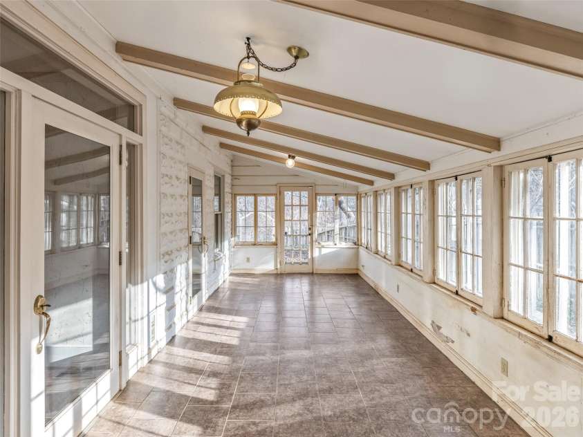 385 Chunns Cove Road, Asheville, NC 28805.  MLS# CAR4339824, YatesRealty ID 3324. 