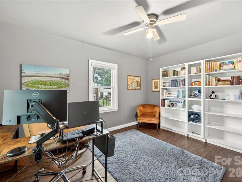 2225 Ashley Road, Charlotte, NC 28208.  MLS# CAR4389591, YatesRealty ID 33241. 