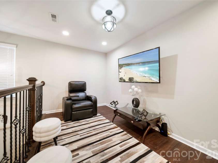 8122 Mossy Rock Road, Waxhaw, NC 28173.  MLS# CAR4382633, YatesRealty ID 33242. Loft (2)