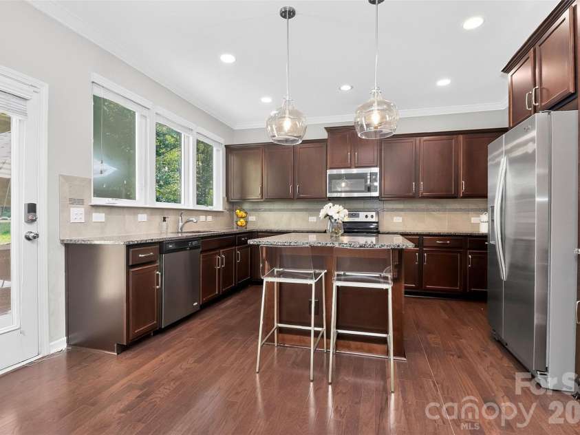 8122 Mossy Rock Road, Waxhaw, NC 28173.  MLS# CAR4430192, YatesRealty ID 33242. 