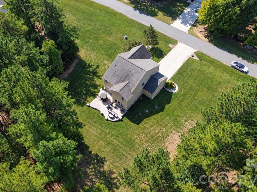8122 Mossy Rock Road, Waxhaw, NC 28173.  MLS# CAR4430192, YatesRealty ID 33242. 