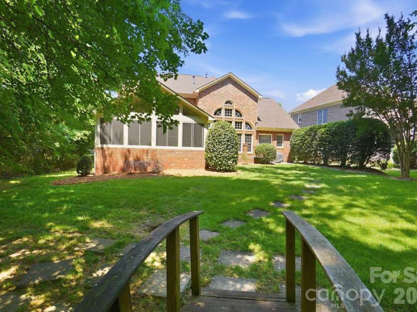 11649 James Richard Drive, Charlotte, NC 28277.  MLS# CAR4382209, YatesRealty ID 33244. Exterior Back