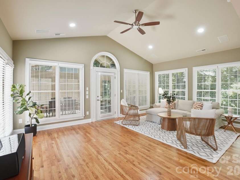 11649 James Richard Drive, Charlotte, NC 28277.  MLS# CAR4382209, YatesRealty ID 33244. Living Room