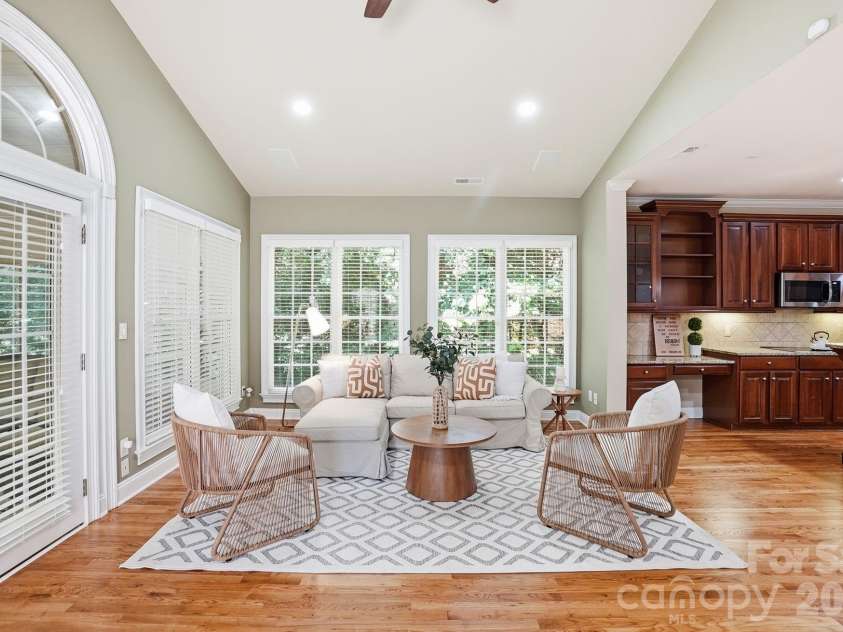 11649 James Richard Drive, Charlotte, NC 28277.  MLS# CAR4382209, YatesRealty ID 33244. Living Room