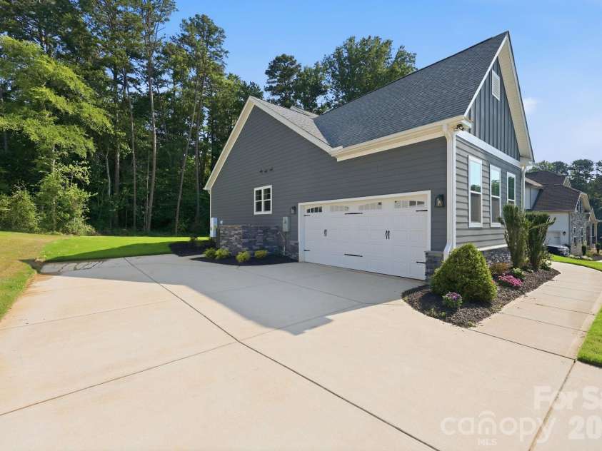 3218 Player Court, Salisbury, NC 28144.  MLS# CAR4391301, YatesRealty ID 33245. 