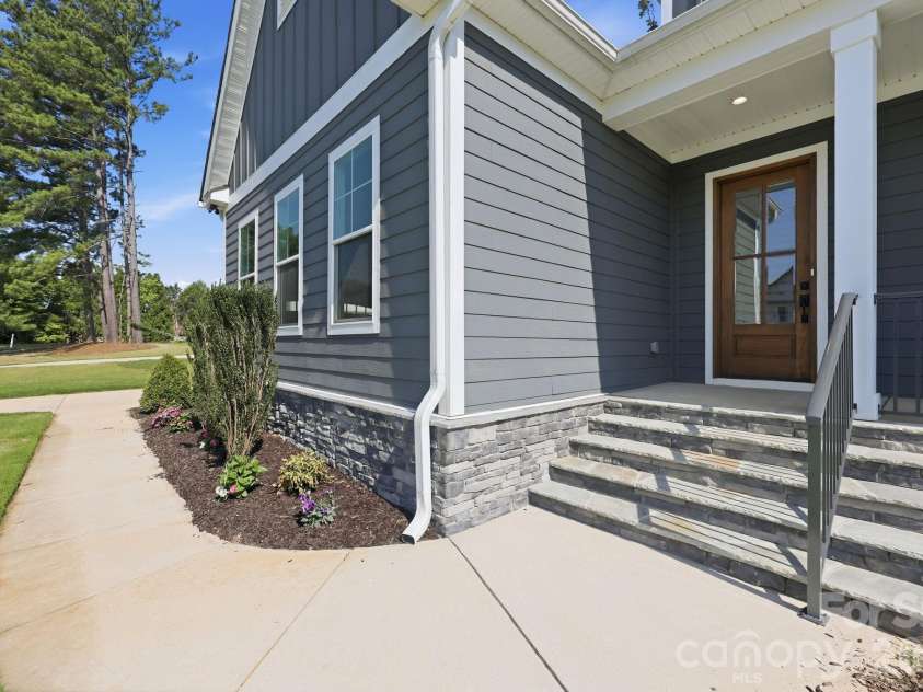 3218 Player Court, Salisbury, NC 28144.  MLS# CAR4391301, YatesRealty ID 33245. 