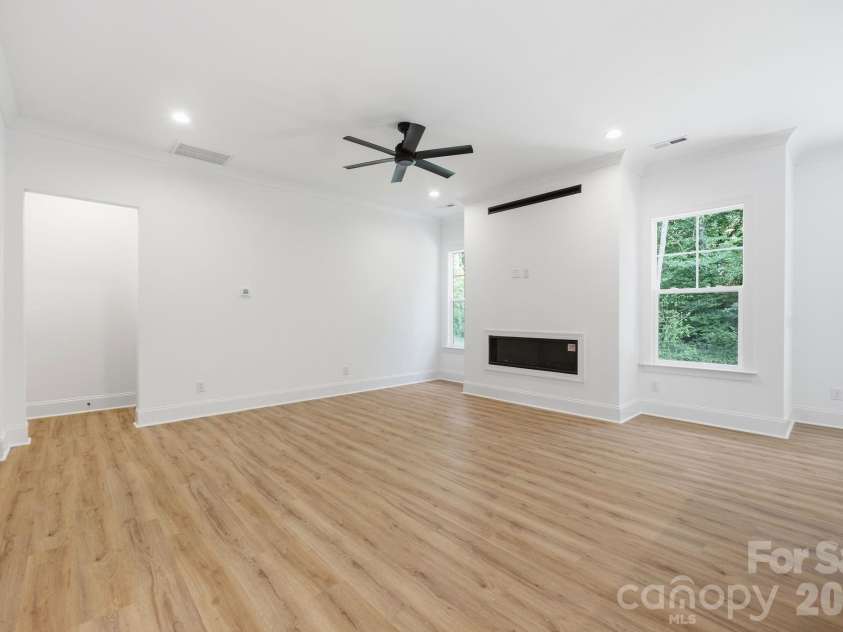 3218 Player Court, Salisbury, NC 28144.  MLS# CAR4391301, YatesRealty ID 33245. 